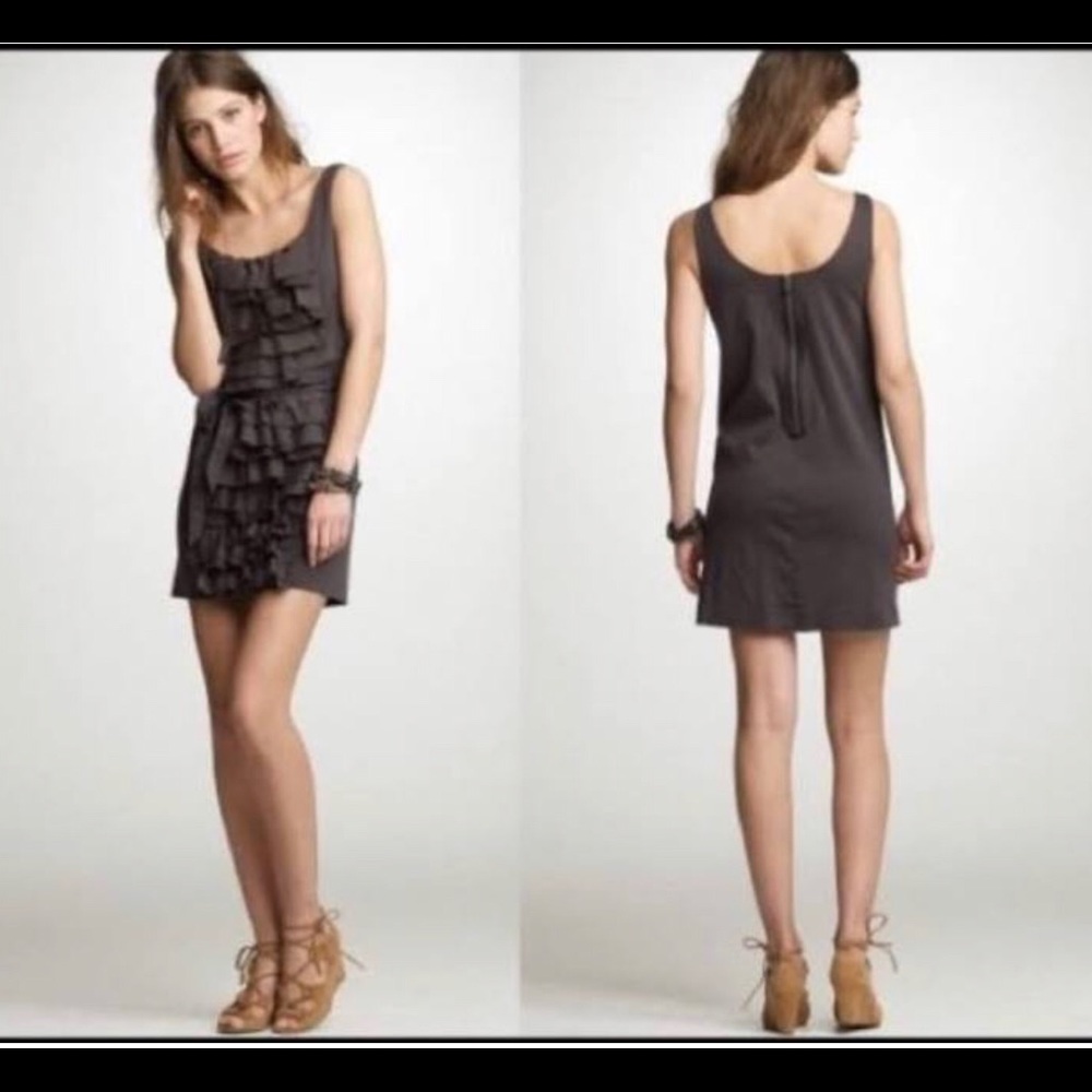 Beautiful JCrew ruffle front tank gray dress Sz L